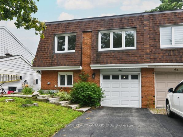 44 Oberon St, Ottawa, ON K2H 7X8