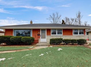 8729 W Crawford Ave, Milwaukee, WI 53228