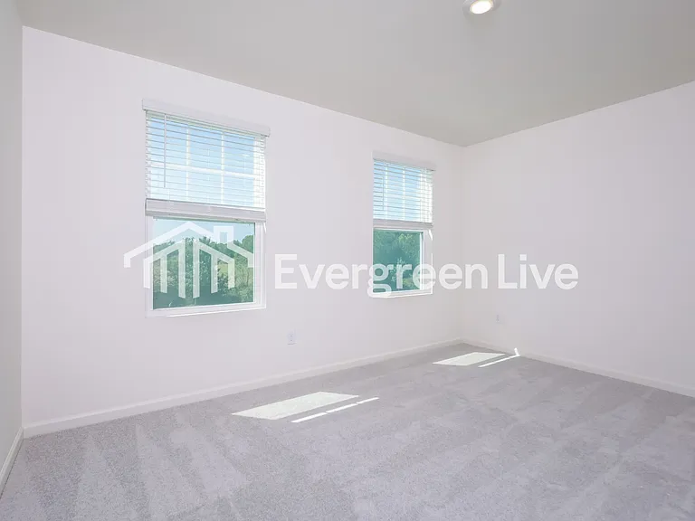 608 Berkeley Glen Rd — Photo 13