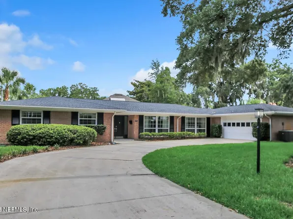 910 ORIENTAL GARDENS Road, Jacksonville, FL 32207