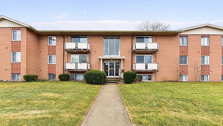 1st image of 22011 River Oaks Dr APT A9
