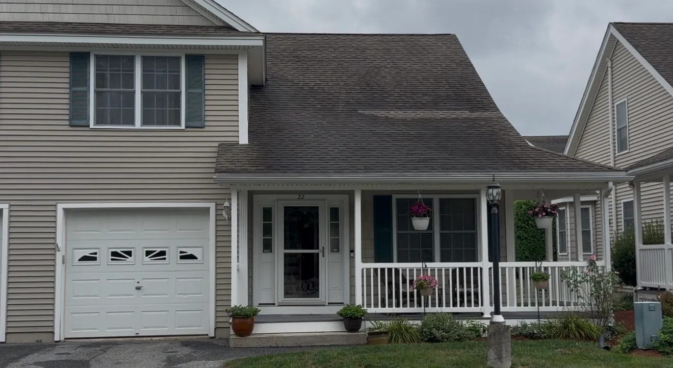 615 Nashua Rd — Photo 1