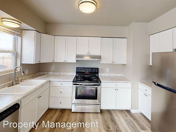 2nd image of 1754-1764 Lombard Ave #1754