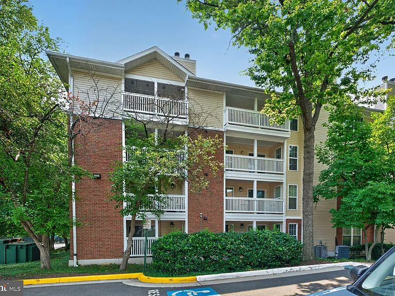 1504 Lincoln Way #323 — Photo 22