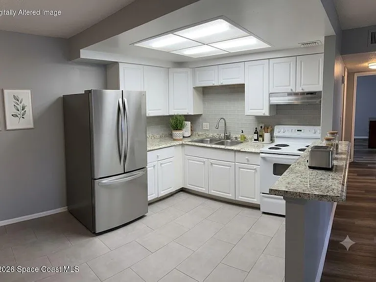 800 N Fiske Blvd #502 — Photo 2