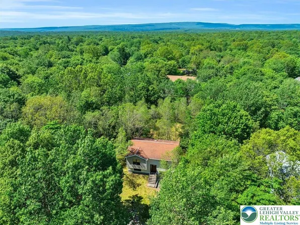 147 Lipo Way, Albrightsville, PA 18210