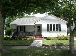 24 S Pearl St, North East, PA