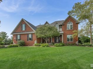 5699 Fields Dr, Yorkville, IL 60560