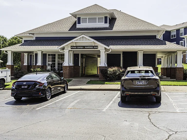 Park Place at Shelby Farms — Photo 35