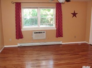 40 W 4th St APT 56, Patchogue, NY 11772