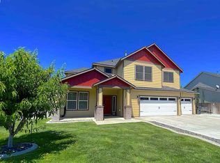 5011 Lucena Dr, Pasco, WA