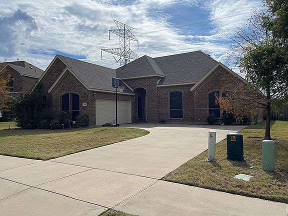 2nd image of 312 Goldeneye Dr