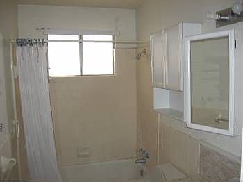 4th image of 2702 Wilson