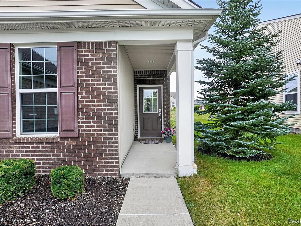 9397 Sand Hill Dr, photo 5