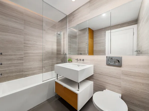 318 East 81st Street 4 image 11 of 12