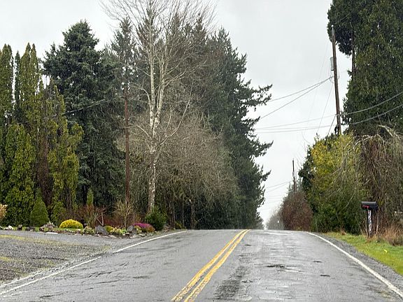 4th image of 32535 SE Pipeline Rd