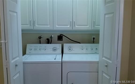 3rd image of 7873 NW 164th St