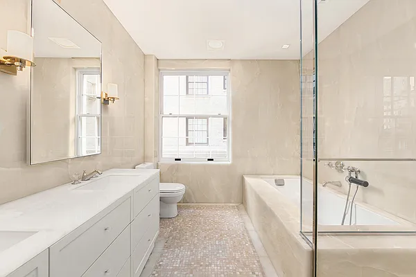 Rented by Douglas Elliman | media 24