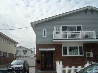 14924 80th St, Howard Beach, NY 11414