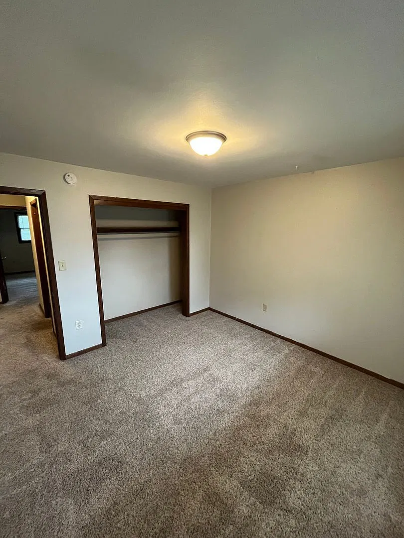 3 Bd 1.5 Ba Condo for rent in Cedar Falls, IA — Photo 3