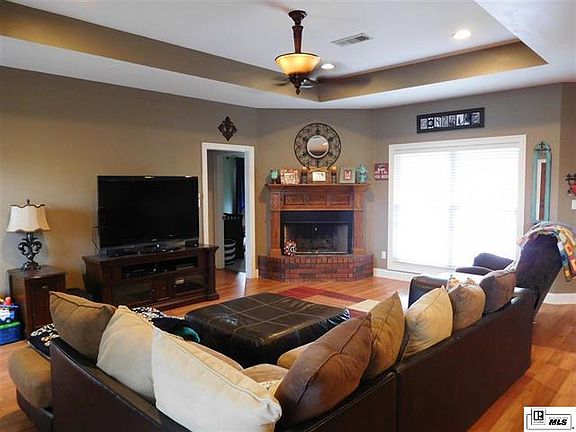 4th image of 123 Curry Creek Dr