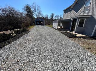 590 Brownstown Rd, North Huntingdon, PA 15642