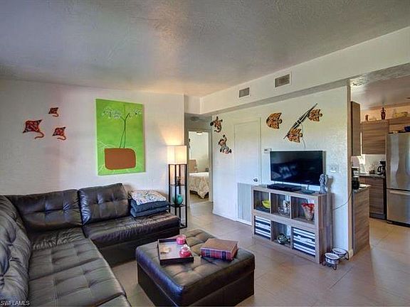 4th image of 3024 14th Ave S