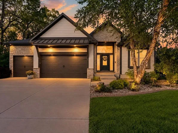 15882 W 165th Ter, Olathe, KS 66062