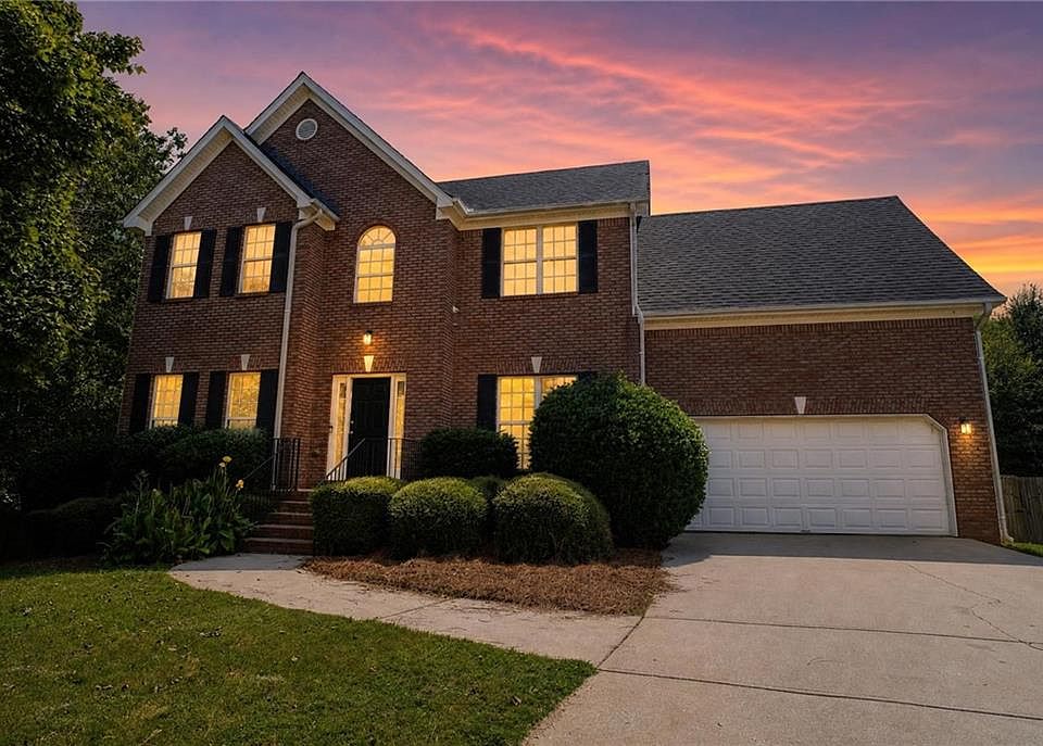 1st image of 2740 Lake Commons Ct