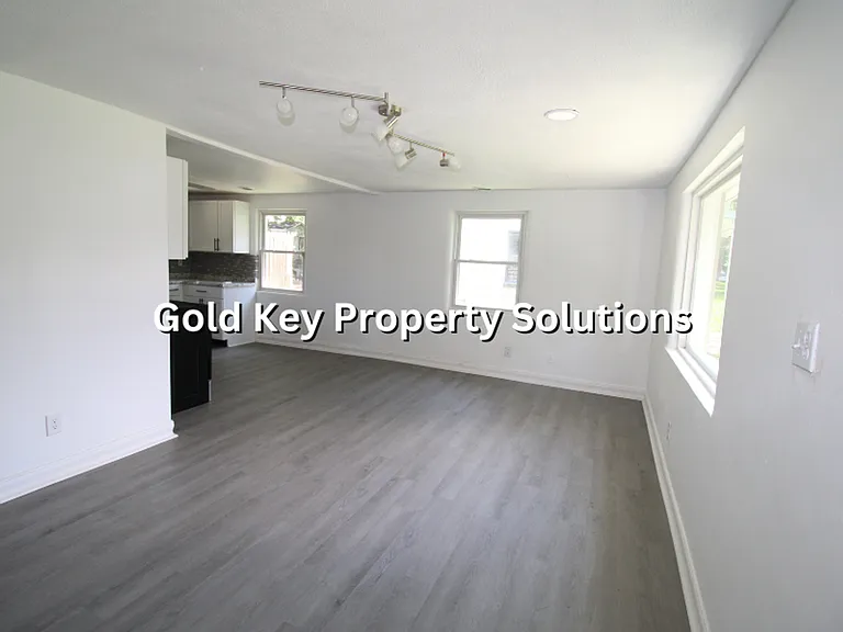 3812 S Ebright St — Photo 8