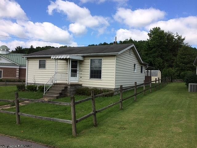 1st image of 21 Kersting Ave
