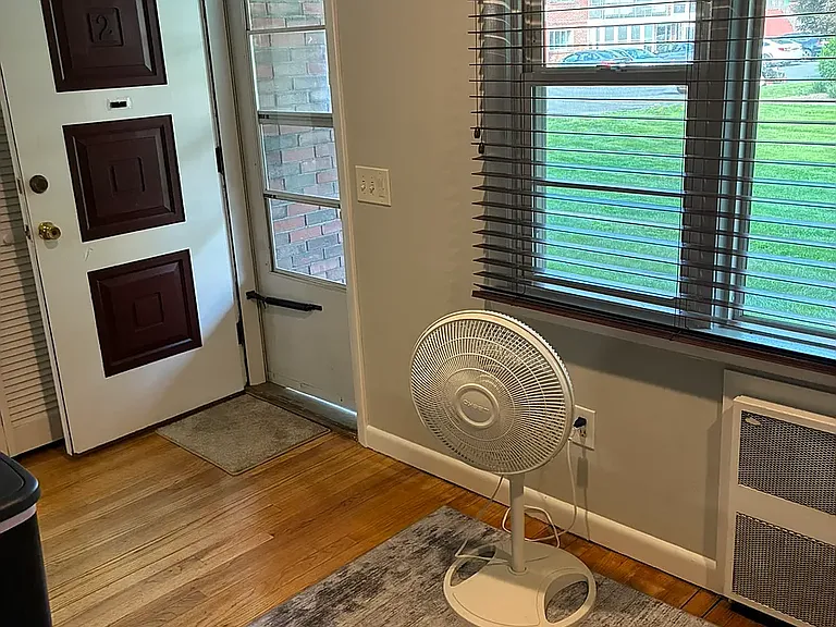 35 Park Avenue Ct #2 — Photo 18