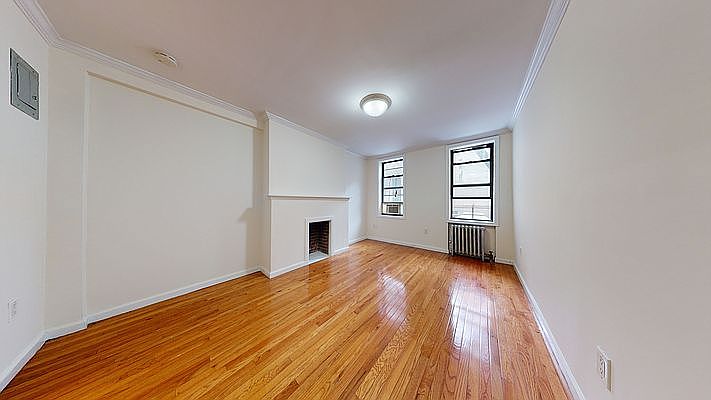 1st image of 571 3rd Ave APT 4