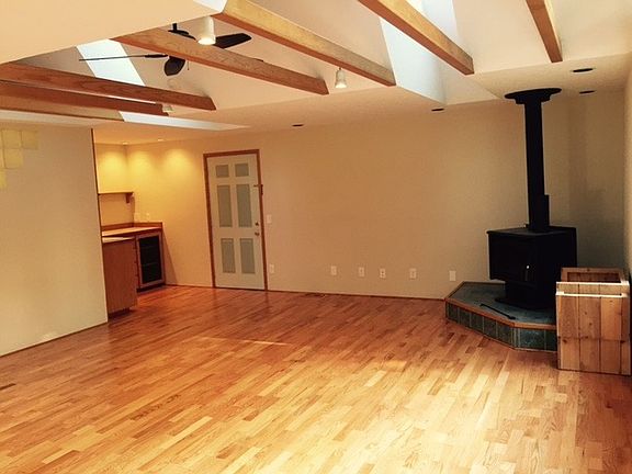 Large family room w/ wood burning stove