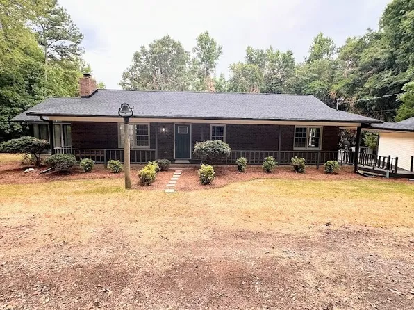 100 Farr Ln, Roopville, GA 30170