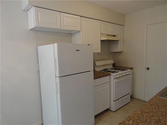 3rd image of 7207 Tumbleweed Dr #A