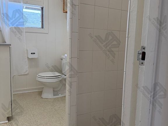 5th image of 2459 Kapiolani Blvd APT 3