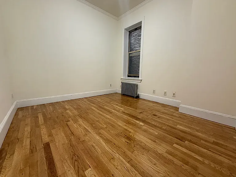 360 Union St #C2 — Photo 2