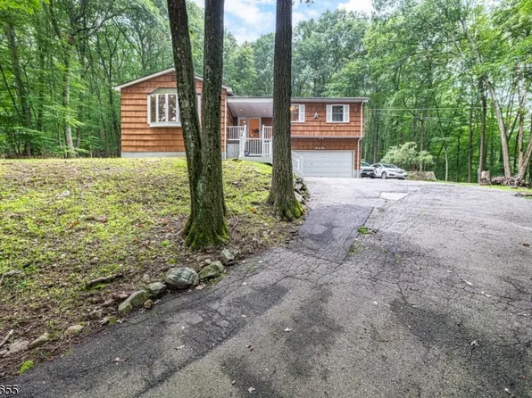 65 Otterhole Rd, West Milford Twp., NJ 07480
