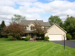 3802 Tamarisk Trl, Crystal Lake, IL 60012