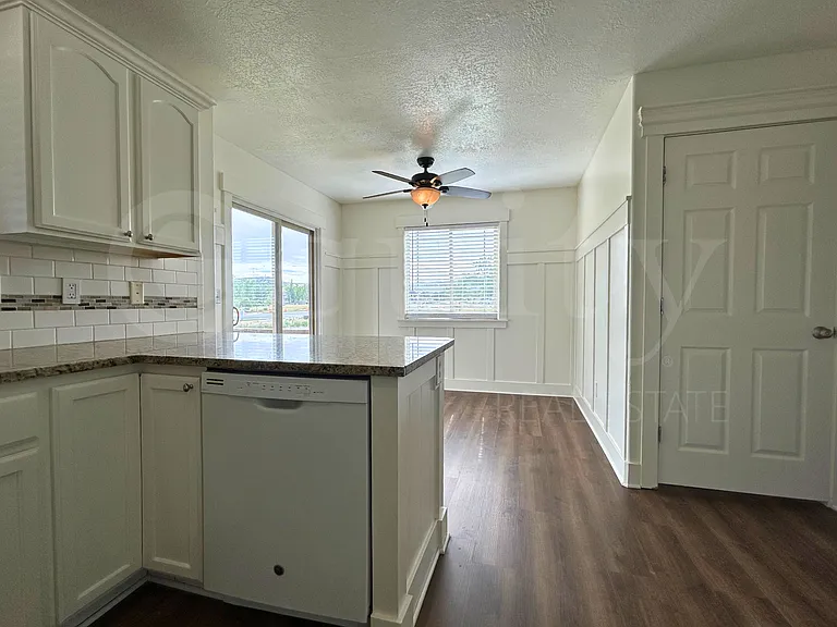 8045 N Plum Creek Dr #4 — Photo 15