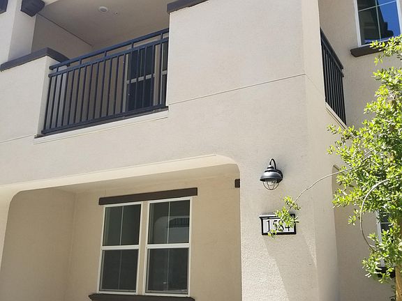 2nd image of 1584 Pratt Pl