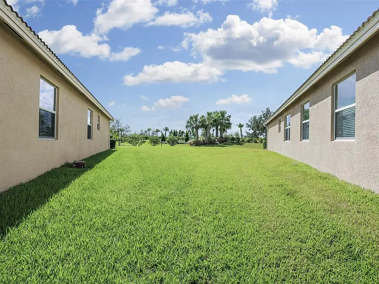 16172 Amethyst Key Dr — Photo 26