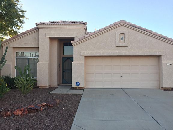 2nd image of 11234 W Amelia Ave