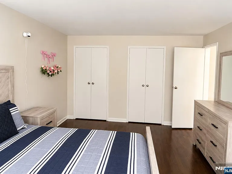 605 Grove St #L13 — Photo 15