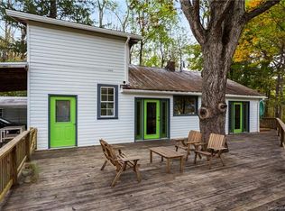 1896 State Highway 80 S, Burnsville, NC 28714