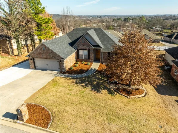 1514 Saratoga Dr, Van Buren, AR 72956