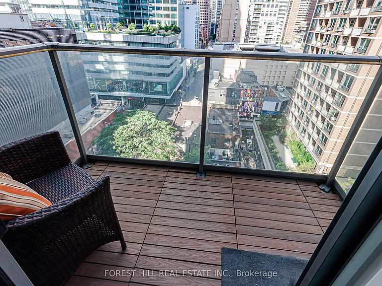 21 Balmuto St #1002 — Photo 22