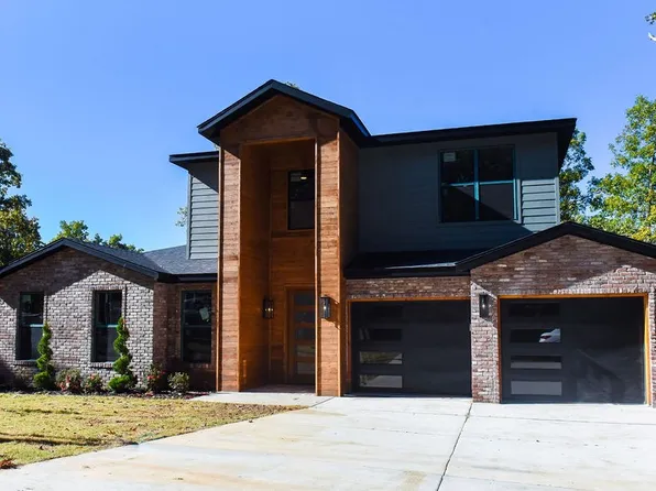 50 Claxton Dr, Bella Vista, AR 72714