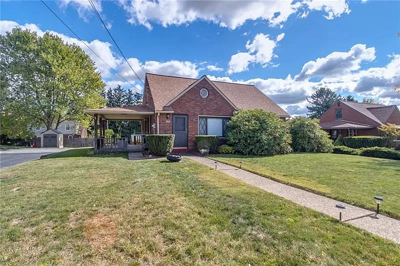 42 Longvue Cir photo 1